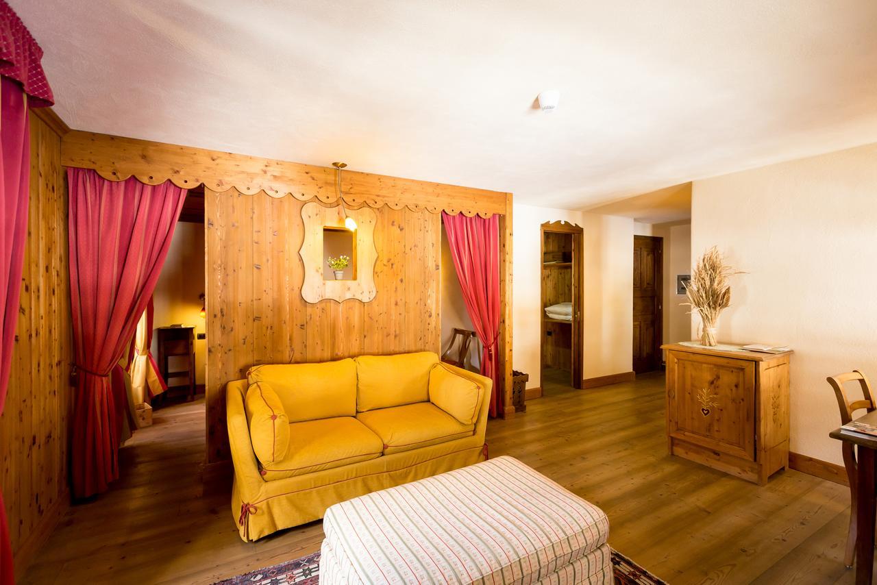 Hotel Lyshaus Gressoney-Saint-Jean Εξωτερικό φωτογραφία