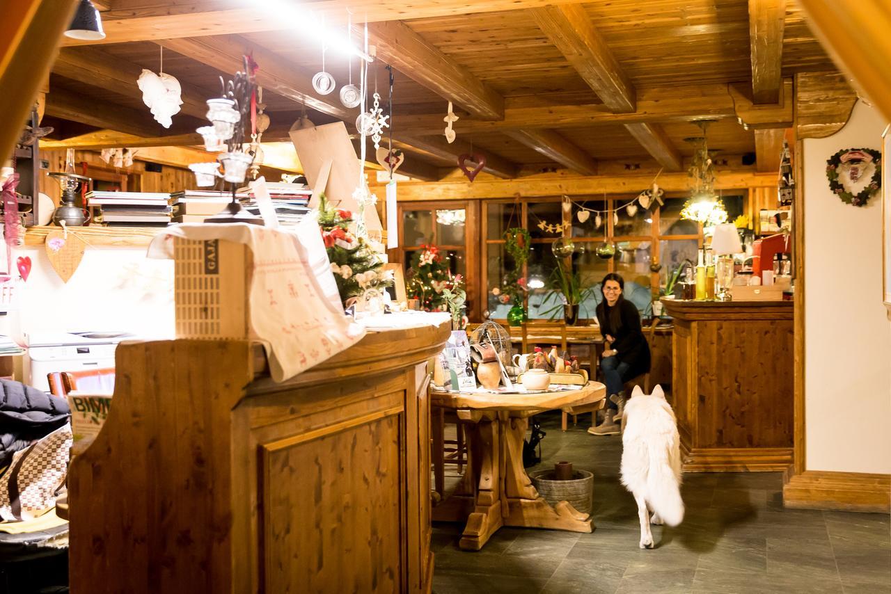 Hotel Lyshaus Gressoney-Saint-Jean Εξωτερικό φωτογραφία