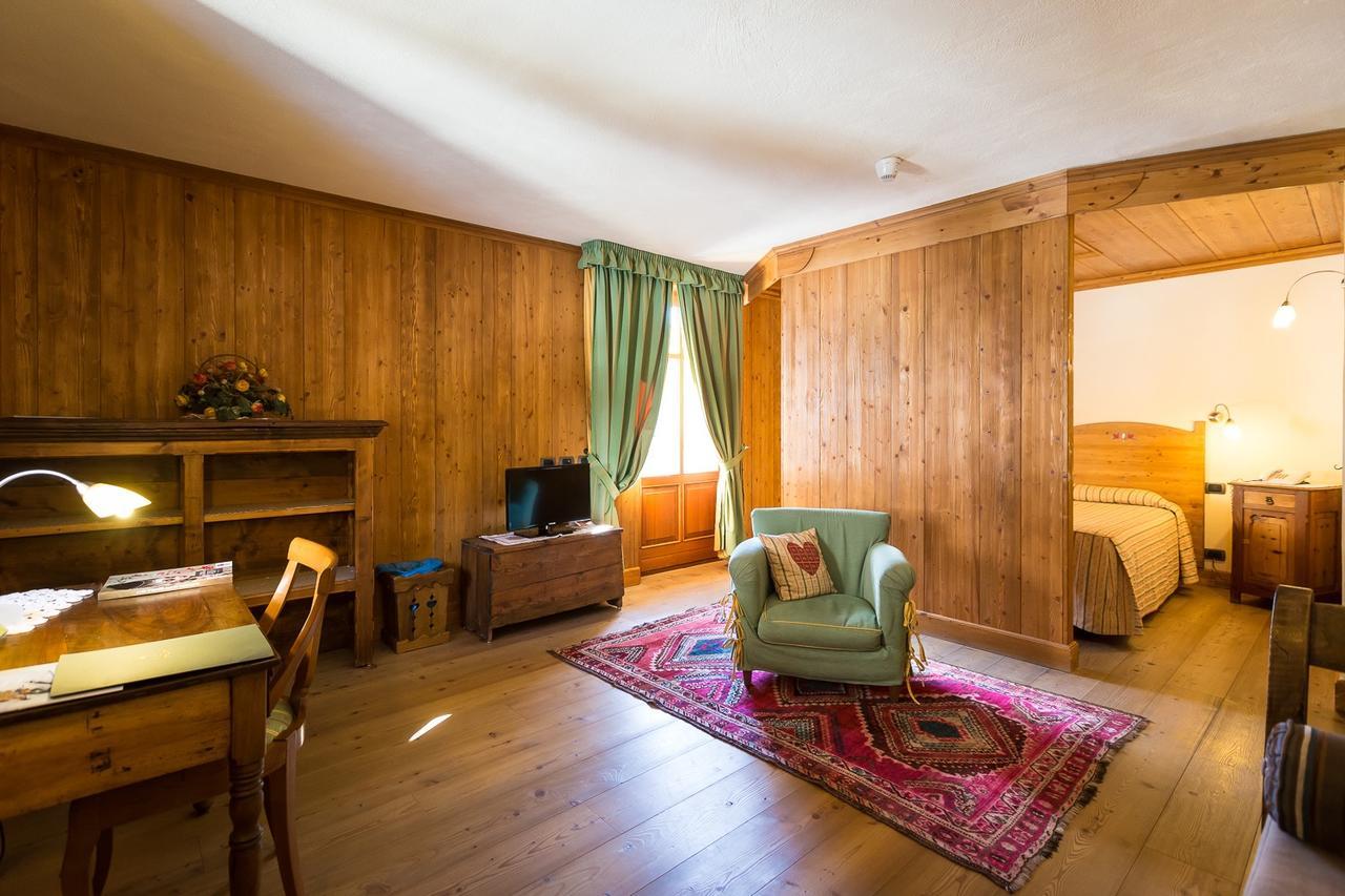 Hotel Lyshaus Gressoney-Saint-Jean Δωμάτιο φωτογραφία